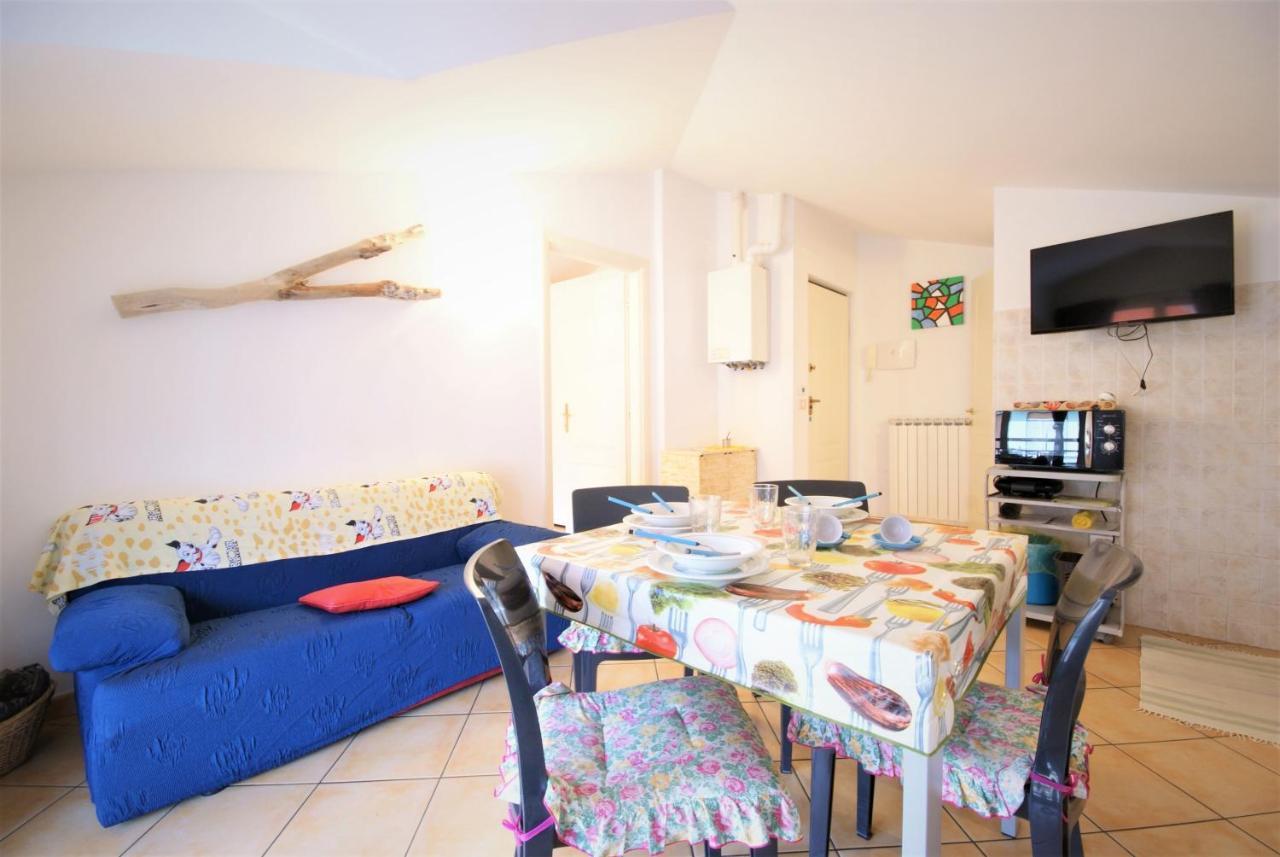 Ferienwohnung Da Alessia Riva Ligure Exterior foto
