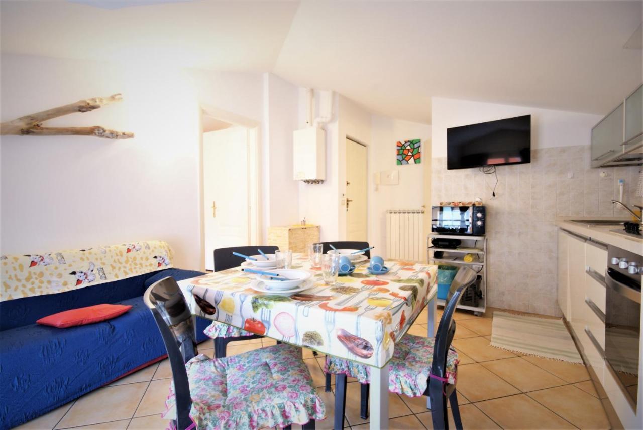 Ferienwohnung Da Alessia Riva Ligure Exterior foto